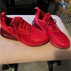 Air Max 270 University Red
